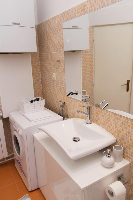 Adventum Zagreb City Стая снимка